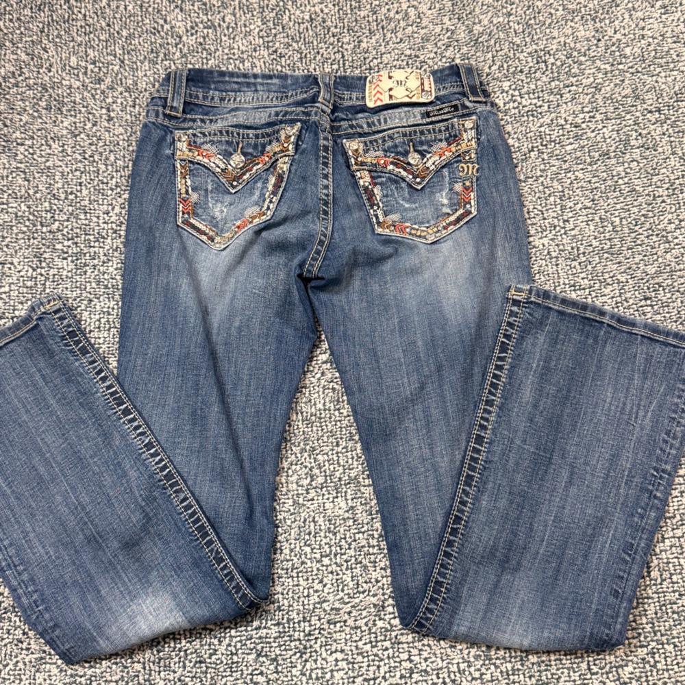Miss Me Easy Boot Mid Rise Embroidered Flap Pocket Jeans Medium Wash 29